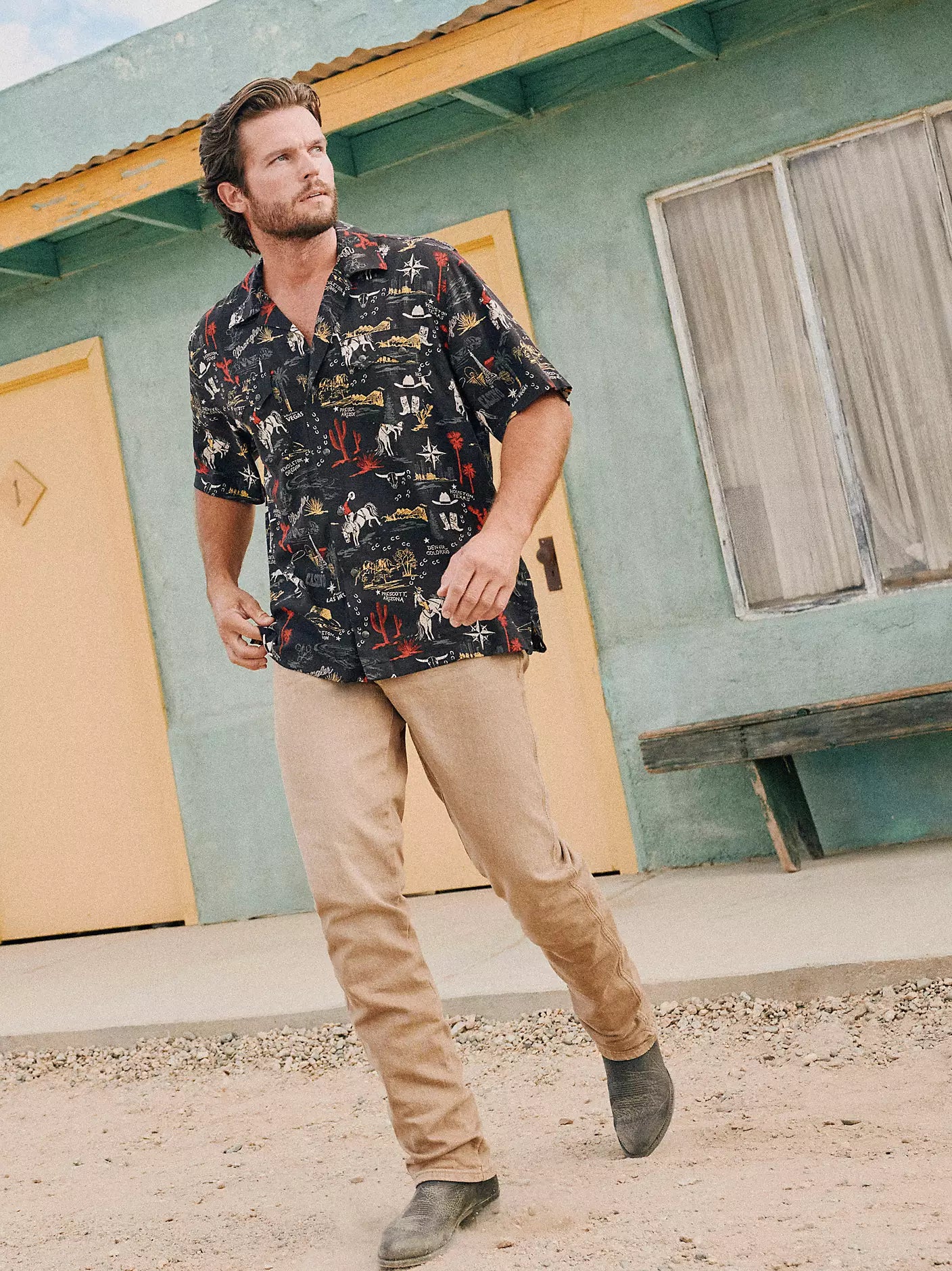 Retro Slim Straight Men's Khaki Jeans Wrangler