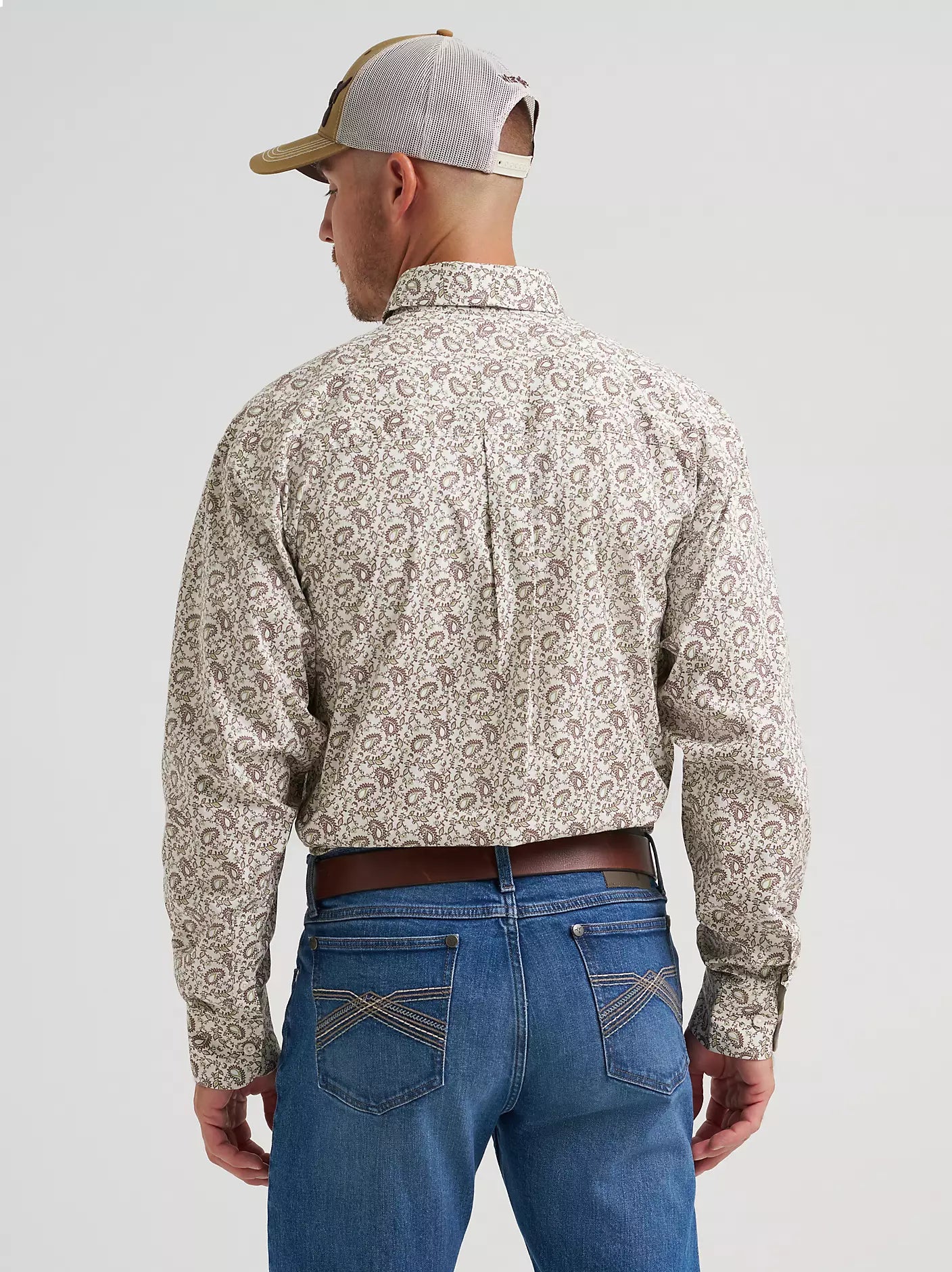 Button Down Men's George Strait Paisley Vine Wrangler