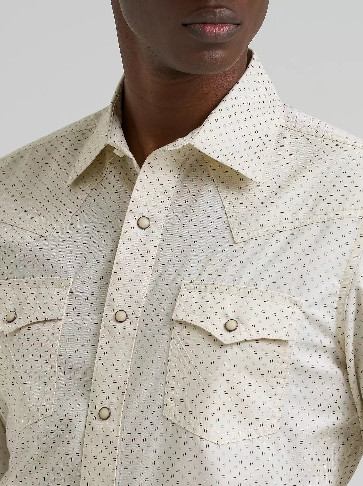 Retro Men's Modern Fit Pearl Snap Wrangler