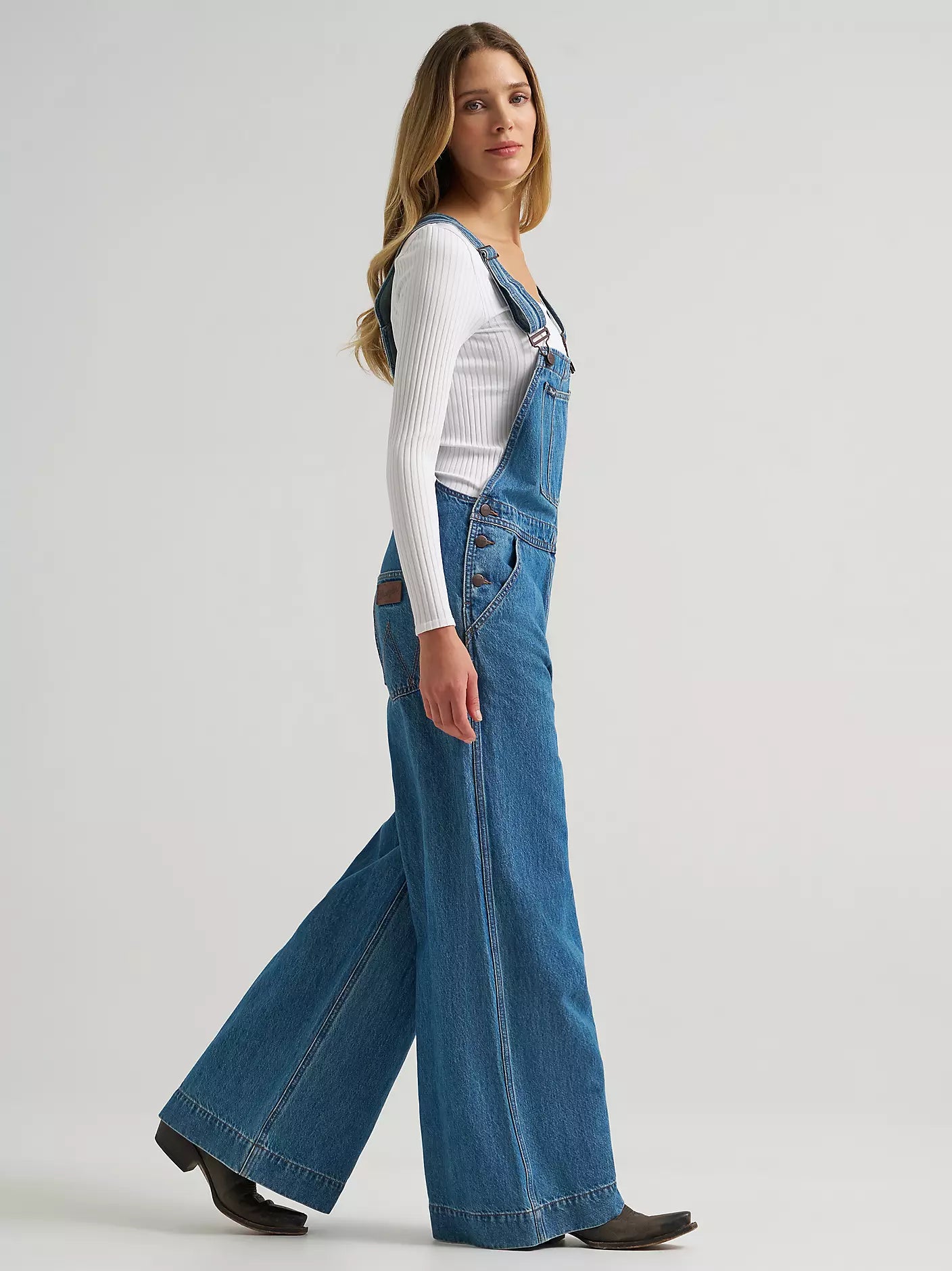 Retro Women's Bailey Wide Leg Overalls Wrangler