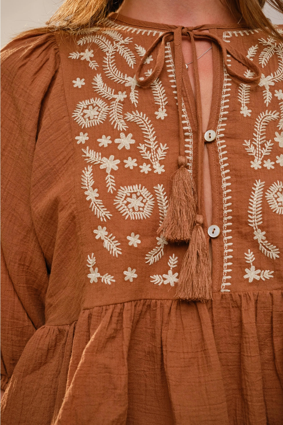 Women's Embroidered 3/4 Puff Sleeve Top